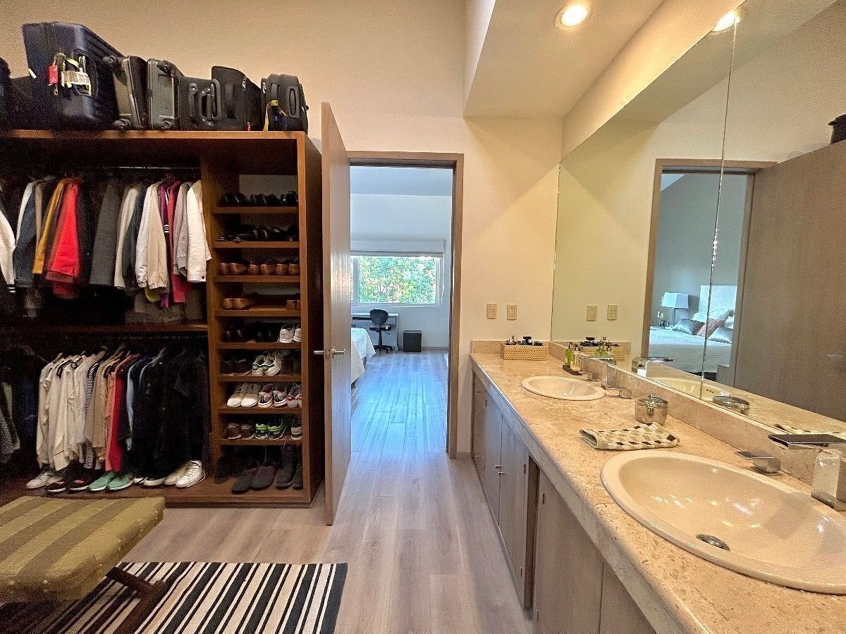 22 de 37: Baño principal