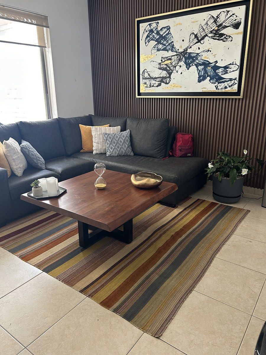 32 de 32: Family junto a la cocina