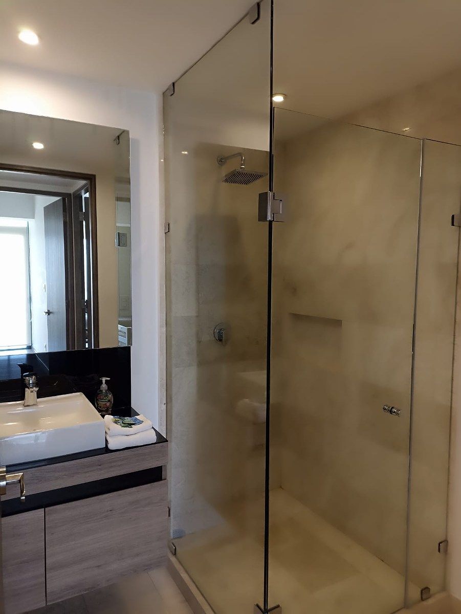 5 de 18: Baño recamara secundaria