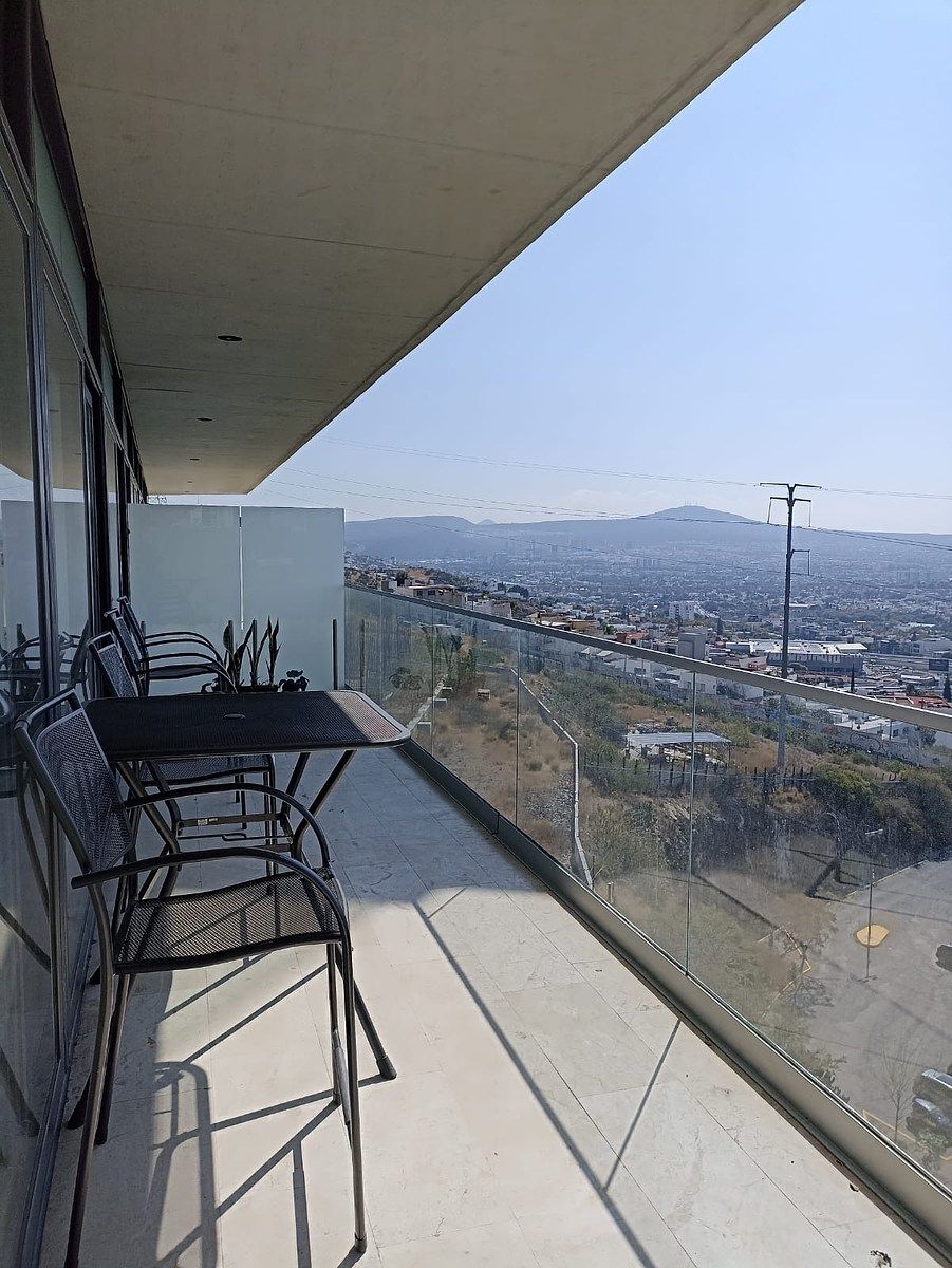 10 de 18: Terraza con vista panorámica