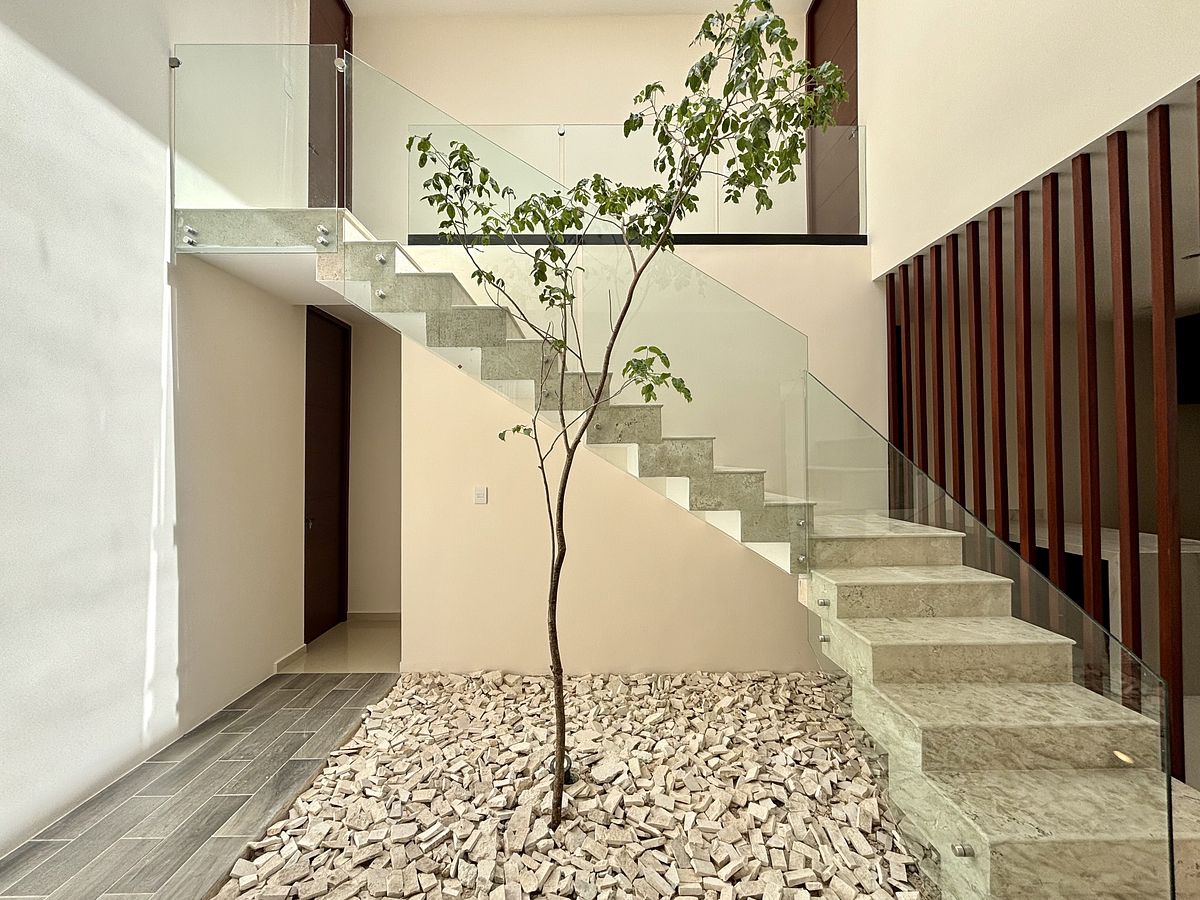 7 de 24: CASA MUESTRA