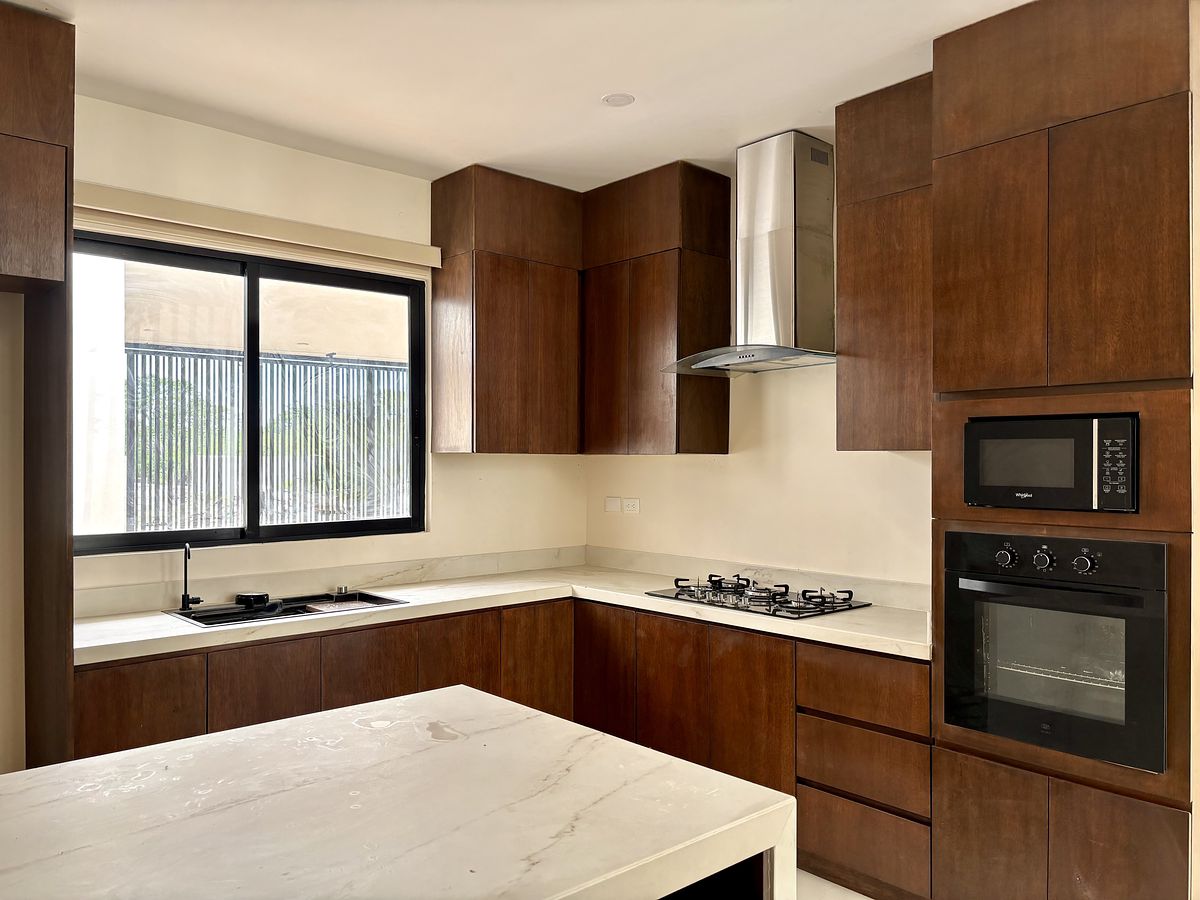 11 de 24: CASA MUESTRA