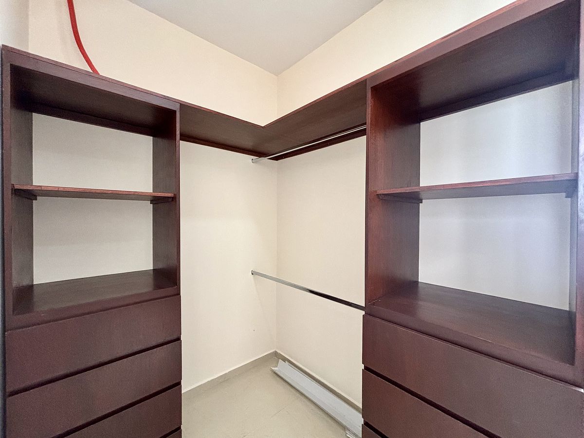 20 de 24: CASA MUESTRA