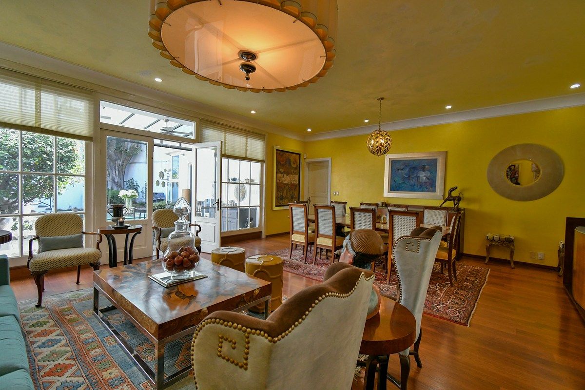 Residencia Paseo del Torreón en venta en Colinas de San Javier - foto 2