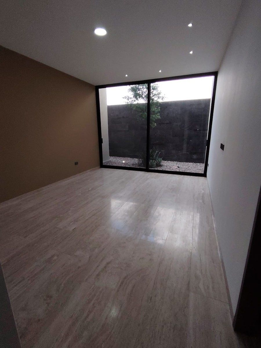 7 de 29: Recámara P.B.