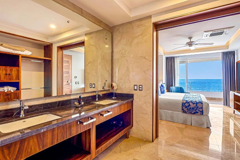 17 de 28: vista desde baño principal