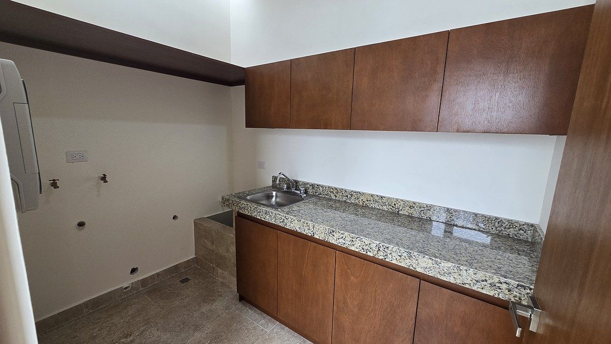 13 de 26: Curto de lavado