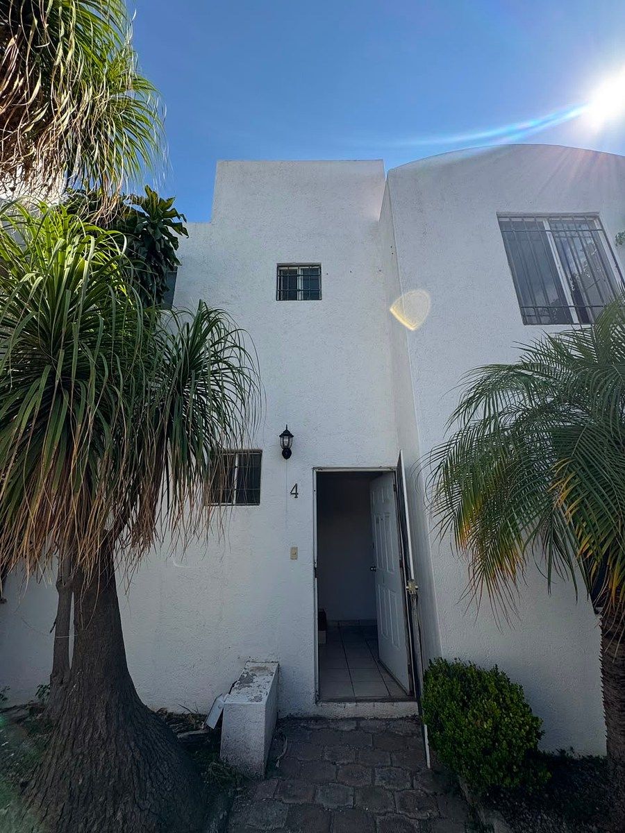 House for sale in Los Pájaros, Corregidora, Querétaro, photo 1 of 16