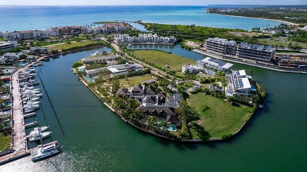 1 de 34: ISLA PRIVADA EN CAP CANA