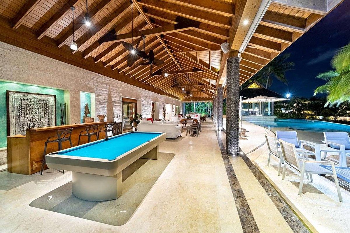 30 de 34: AREA SOCIAL