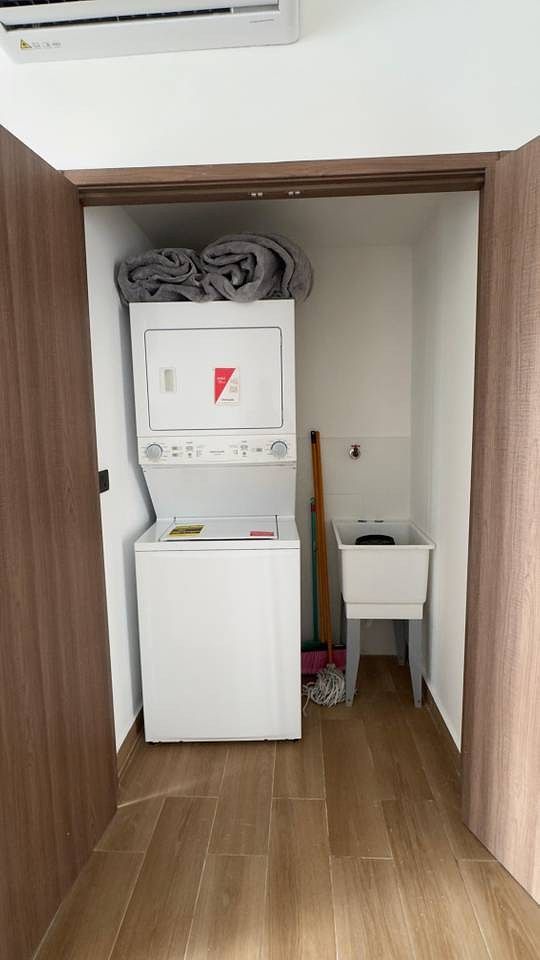 8 de 12: LAVANDERÍA