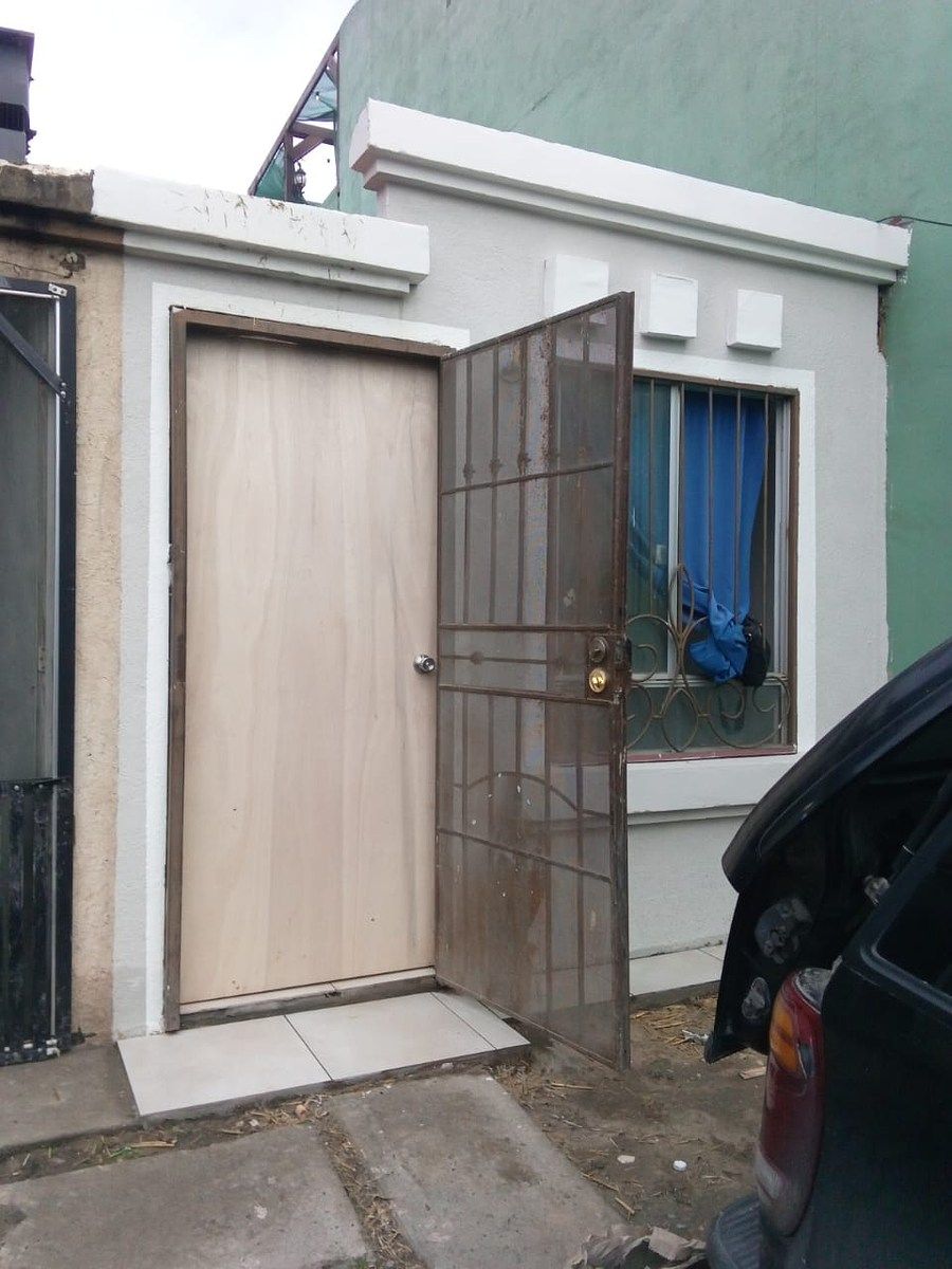 Casa em Urbivilla del Prado, Tijuana, foto 2 de 6