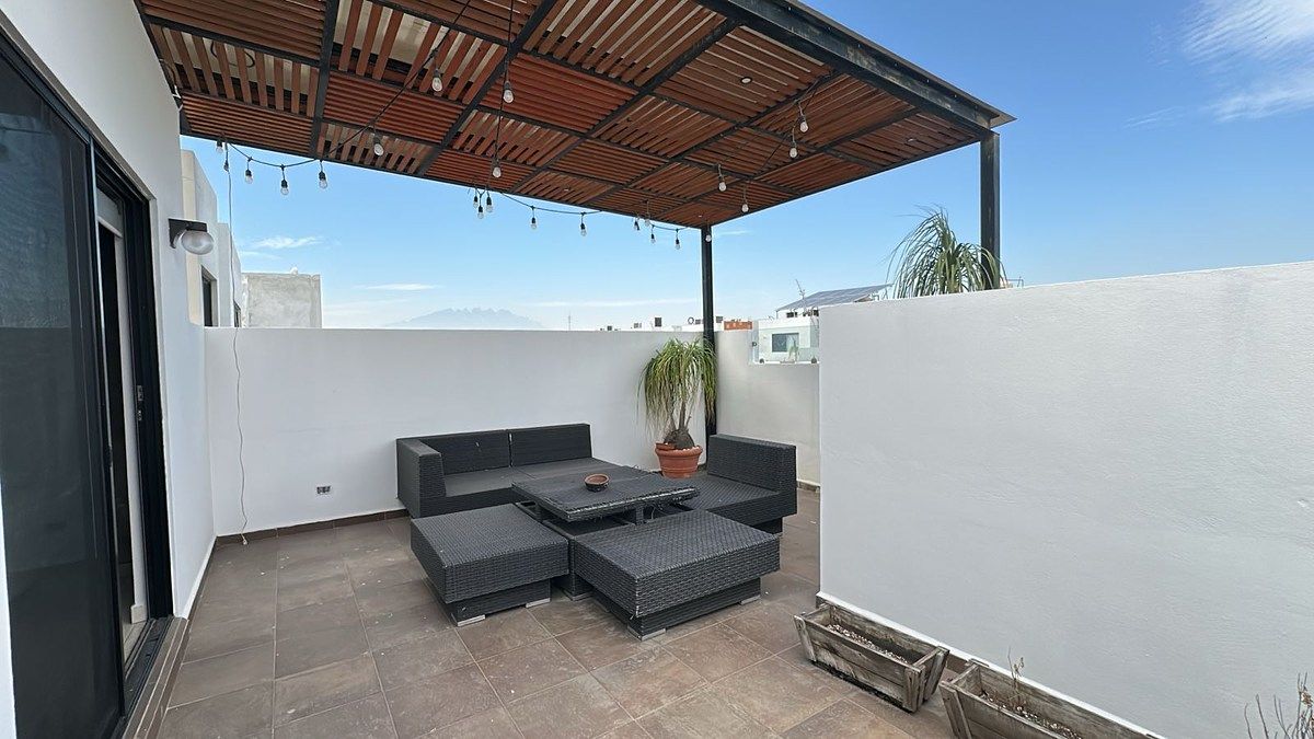 40 de 43: Terraza en Tercer planta.