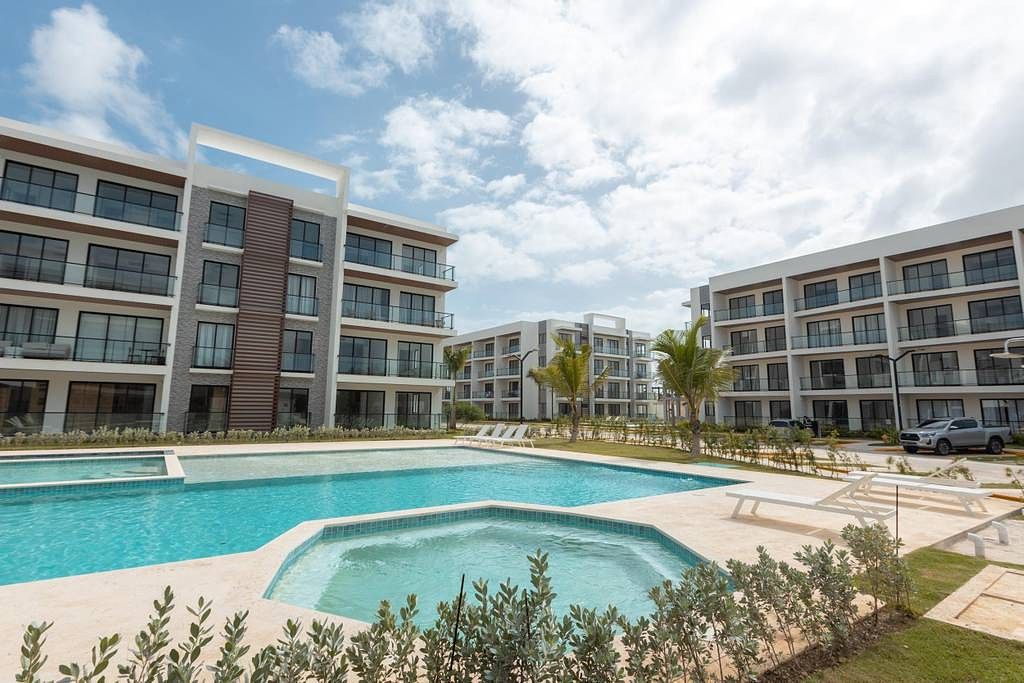 1 de 14: APARTAMENTOS