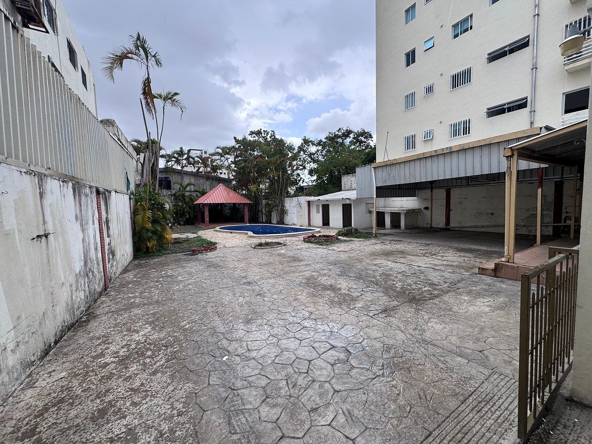 Local Comercial en Bella Vista, Santo Domingo Centro (Distrito Nacional), foto 29 de 29