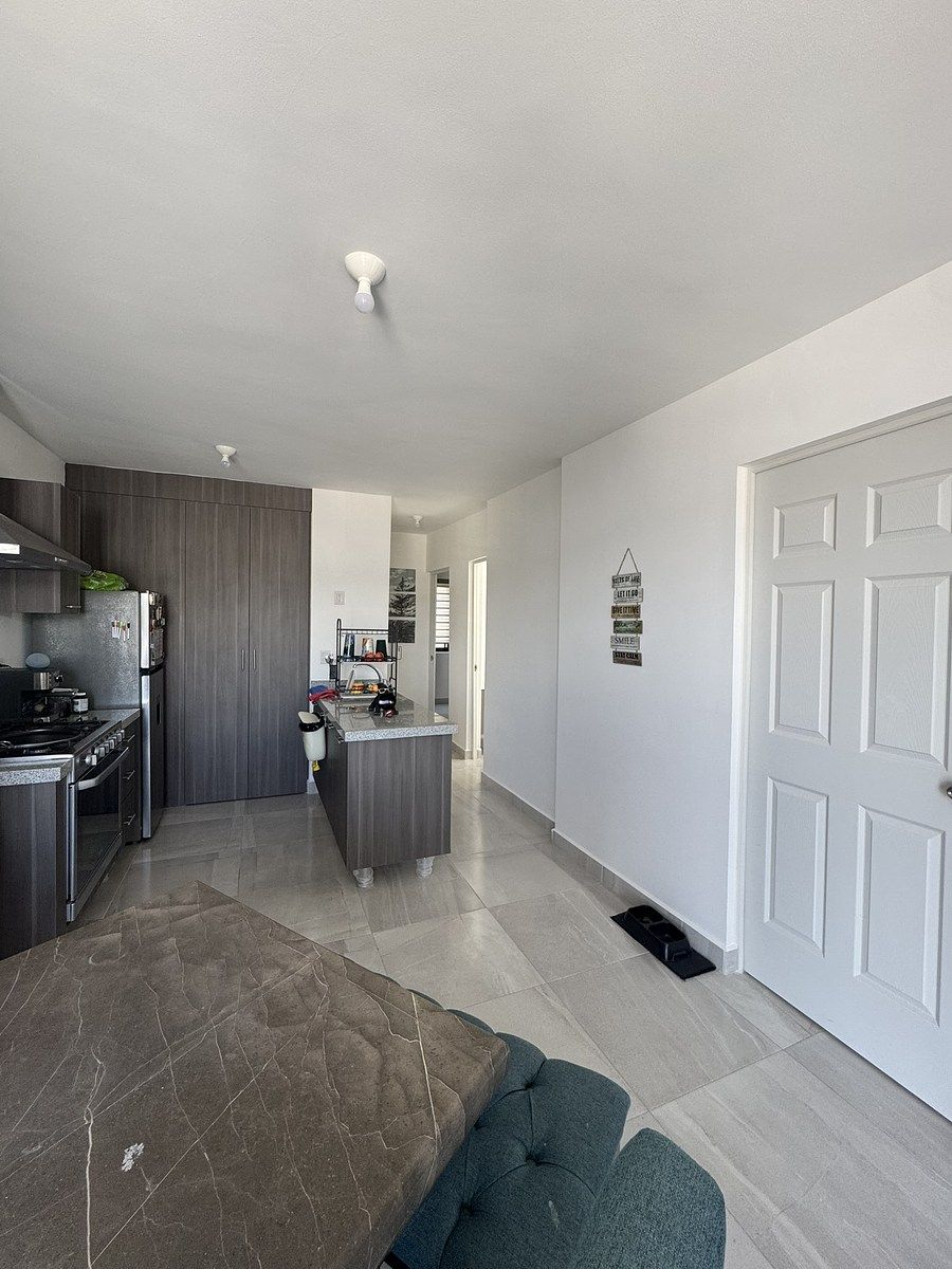 RENTA Habitación para Rommie