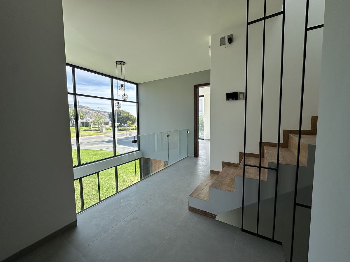 19 de 40: Escaleras a rooftop