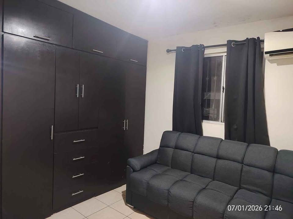Casa em Colinas del Rey, Tijuana, foto 10 de 16