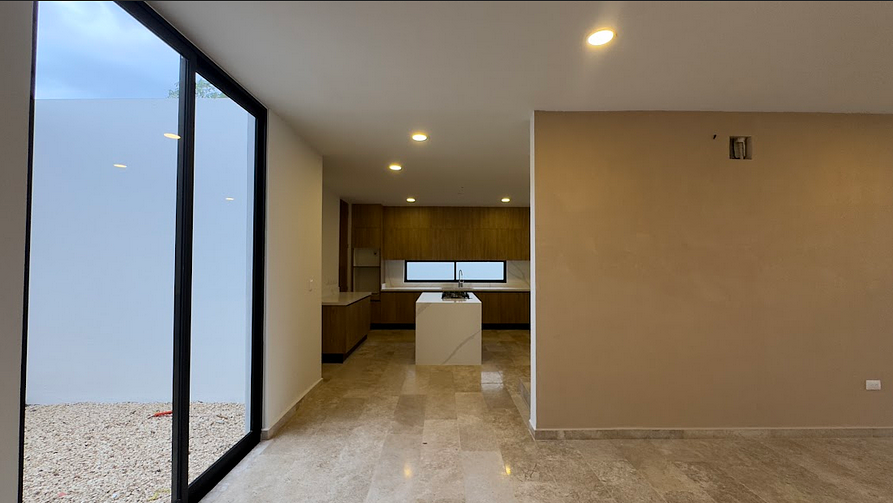 17 of 28: Lotes 9 y 10