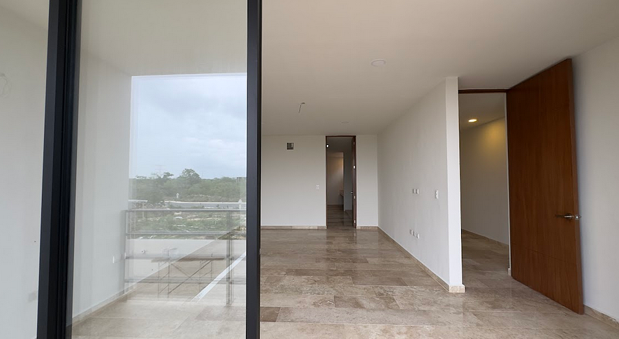 25 of 28: Lotes 9 y 10