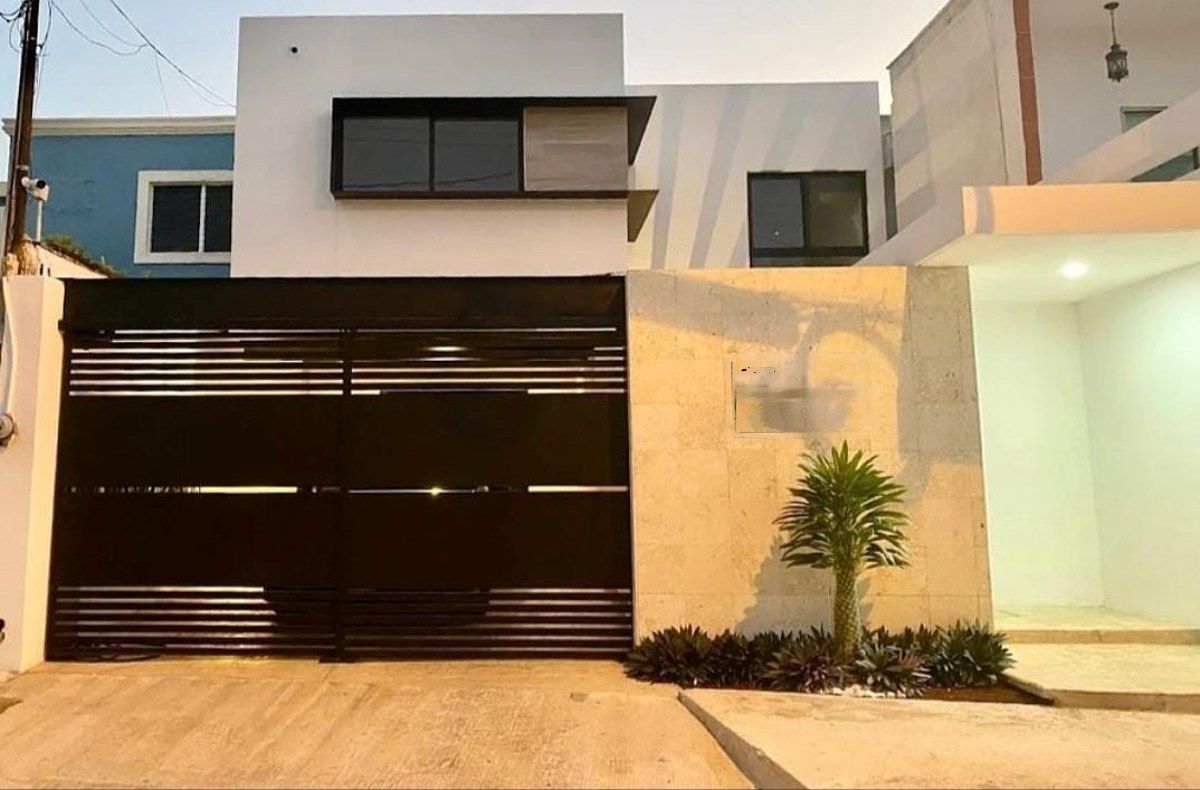 1 de 25: FACHADA EXTERIOR