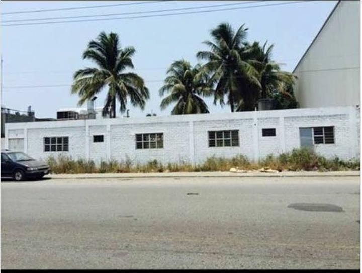 Venta de Patio Industrial en Manzanillo Frente a Donde Llegan Buques de Carga - foto 2