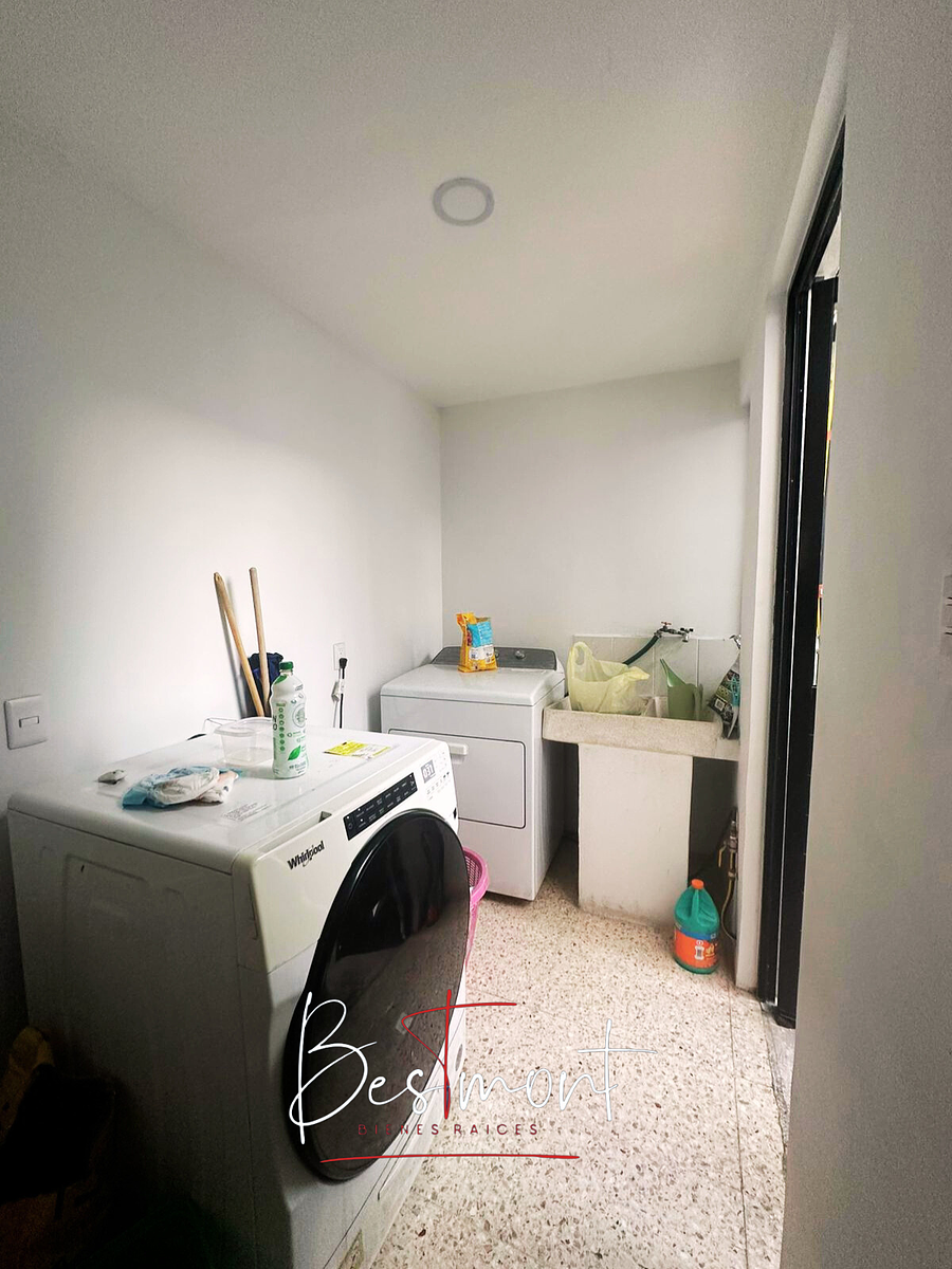 25 de 25: Cuarto de lavado