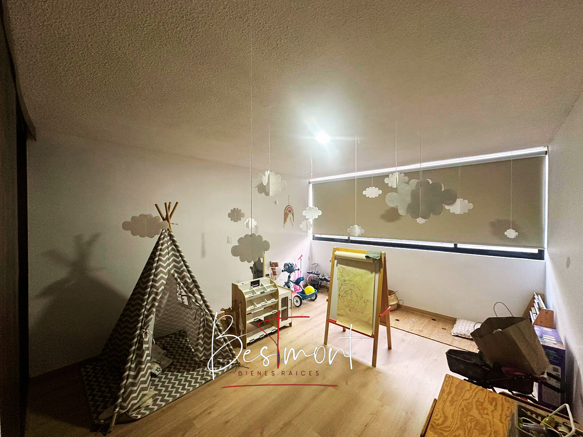 17 de 27: Recámara secundaria 2