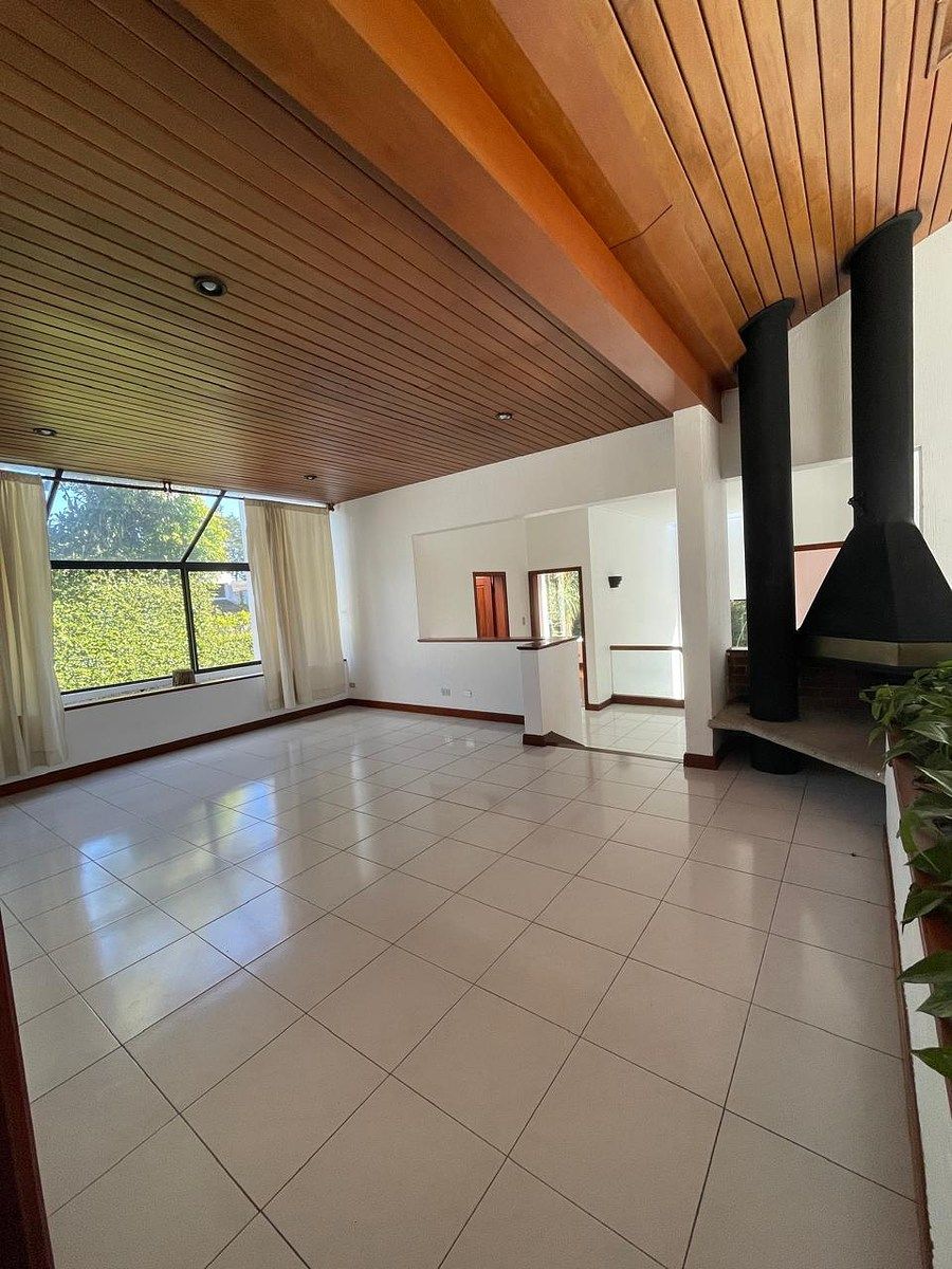 8 de 14: Sala Familiar