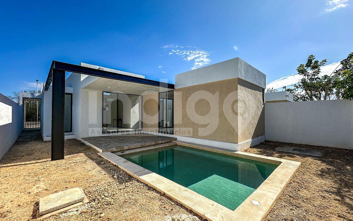 1 de 49: Fachada Trasera