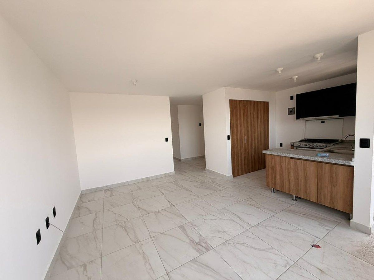 Apartment in Zarú, El Marqués, photo 3 of 10