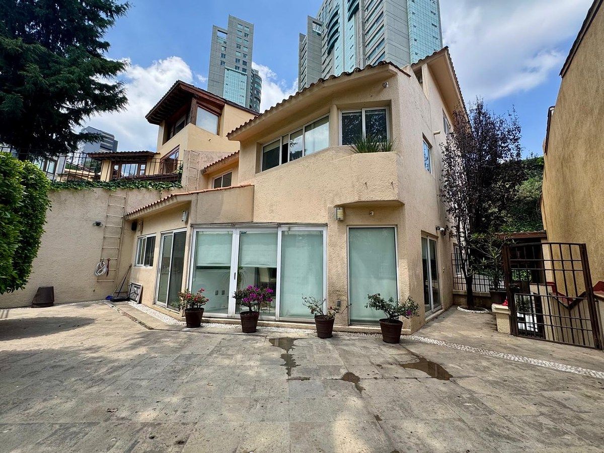 21 de 23: fachada posterior terraza