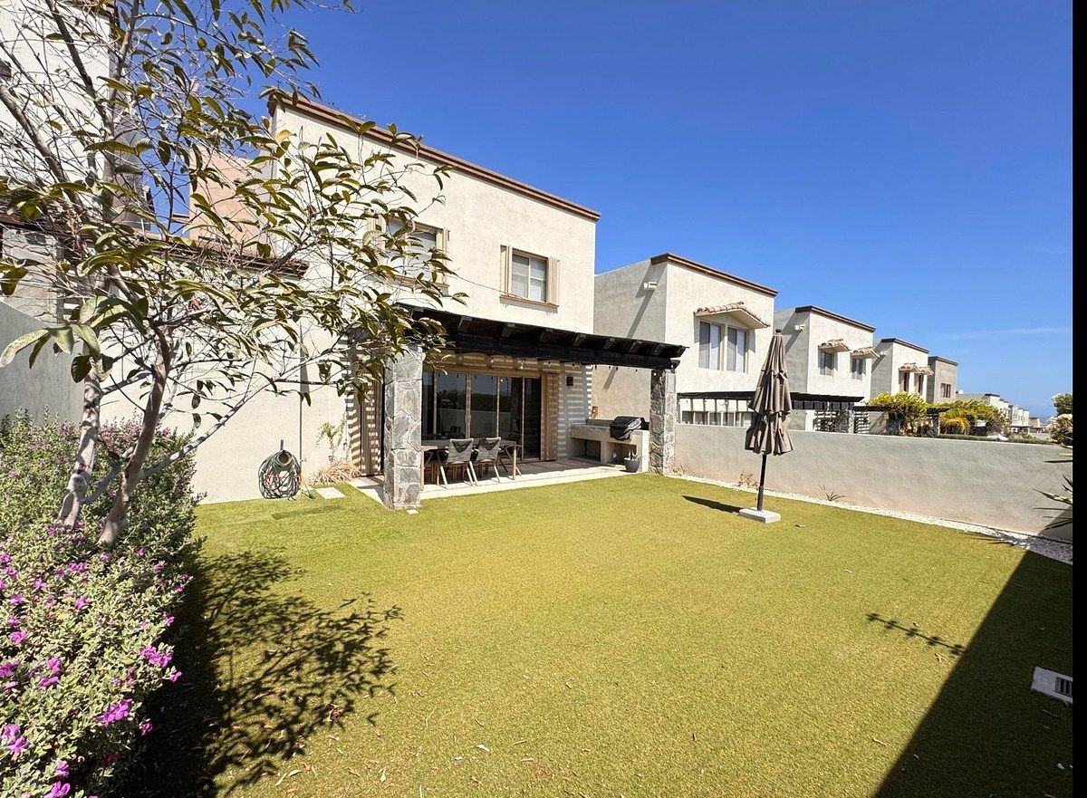 19 de 21: PATIO TRASERO