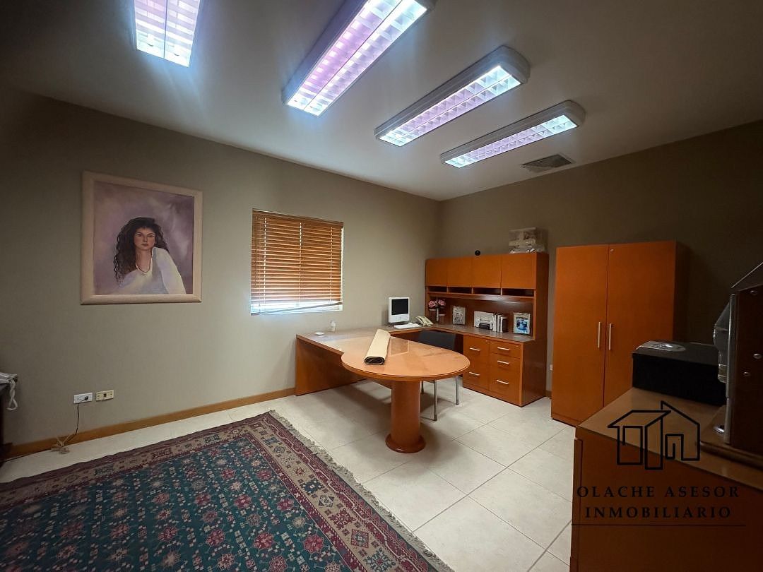 4 de 20: OFICINA