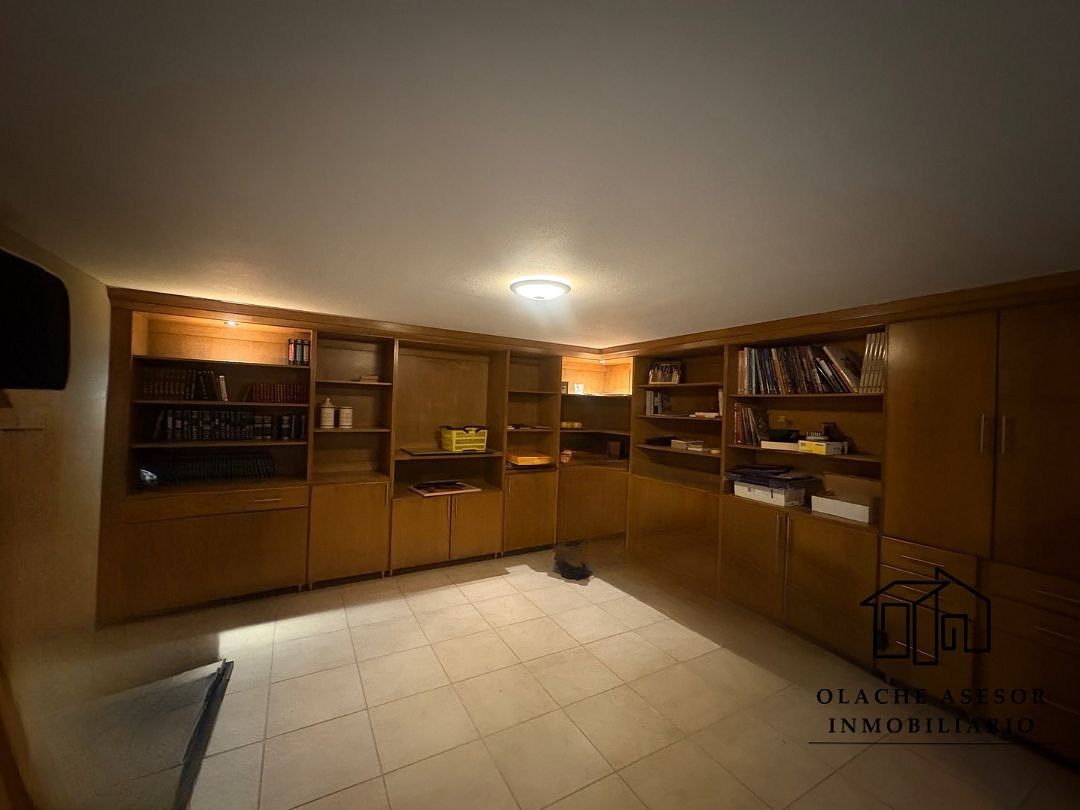 18 de 20: SOTANO CASA