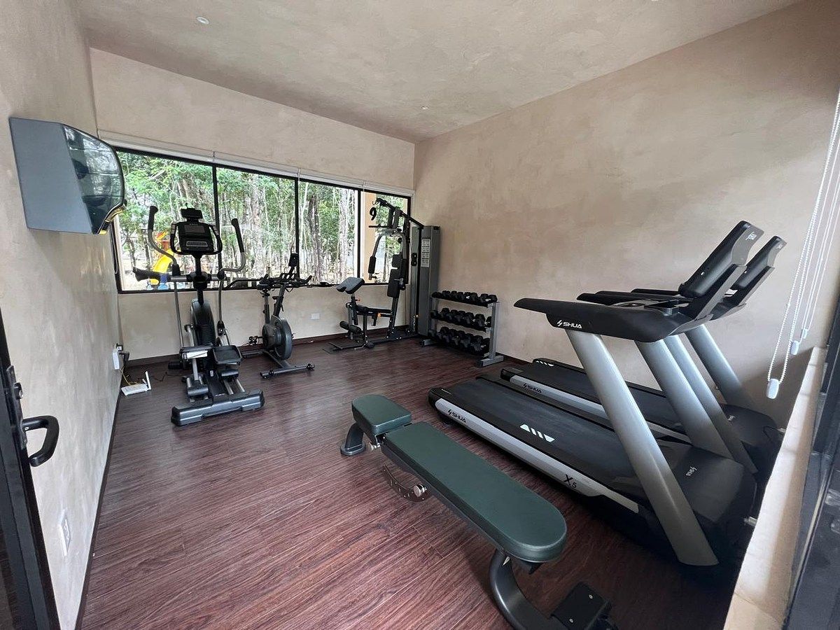 14 de 18: gimnasio  comun