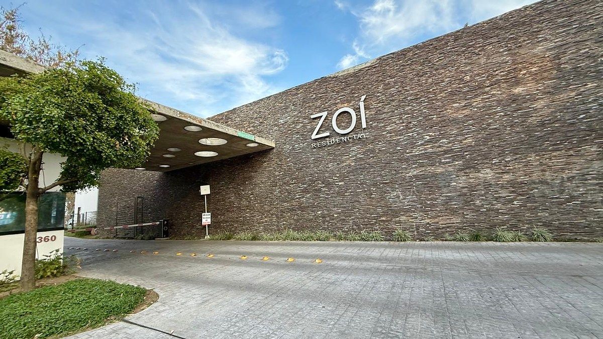 Casa em Bosques Del Centinela I, Zapopan, foto 2 de 16
