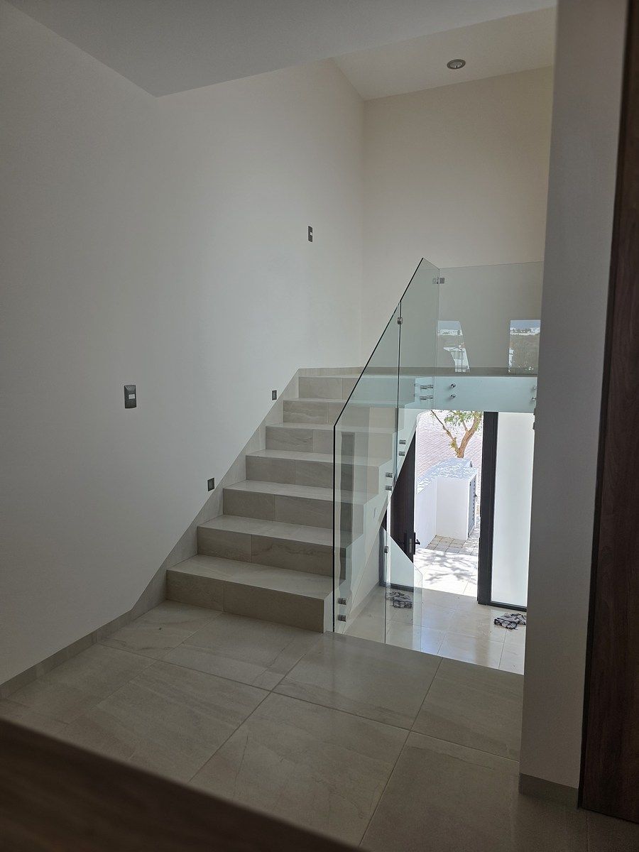 15 de 33: acceso a recamara principal