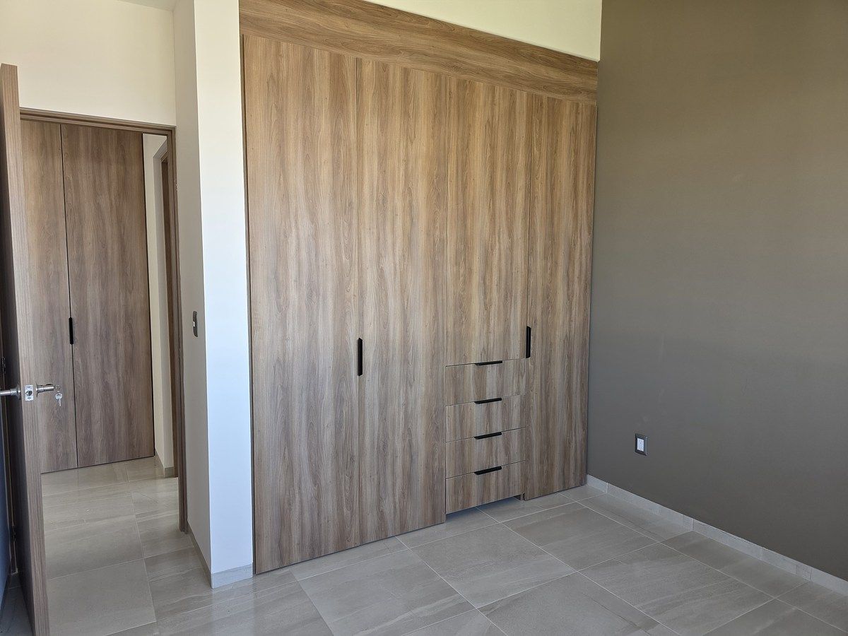 17 de 33: closet recamara secundaria