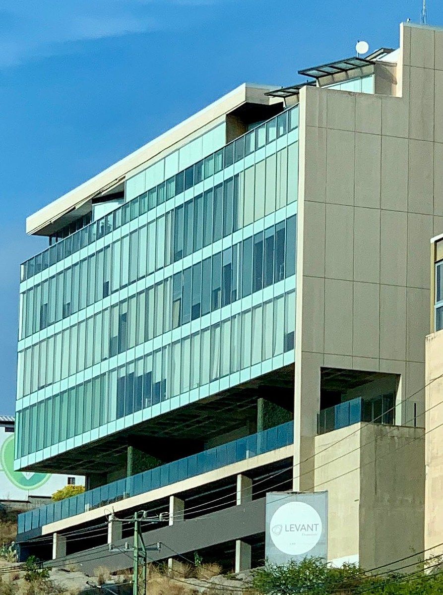 1 de 13: Levant Diamante