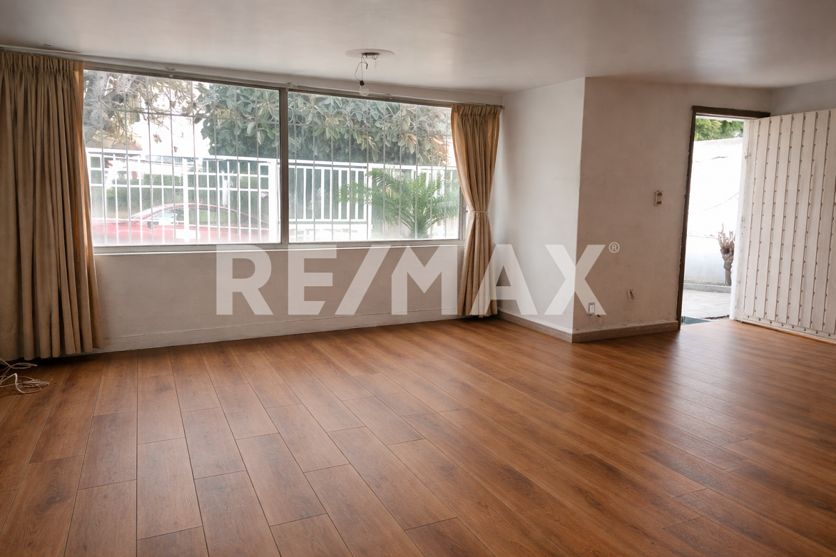 4 of 23: estancia  sala- comedor