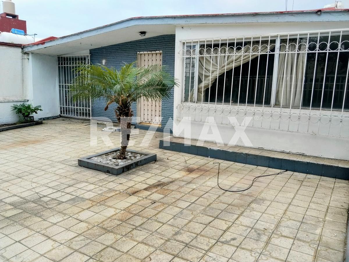 3 of 23: garaje 2 autos