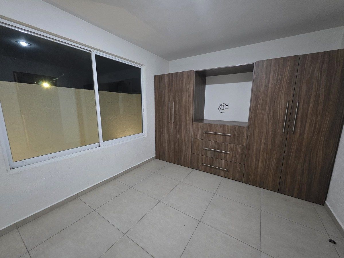 10 de 17: RECAMARA PRINCIPAL