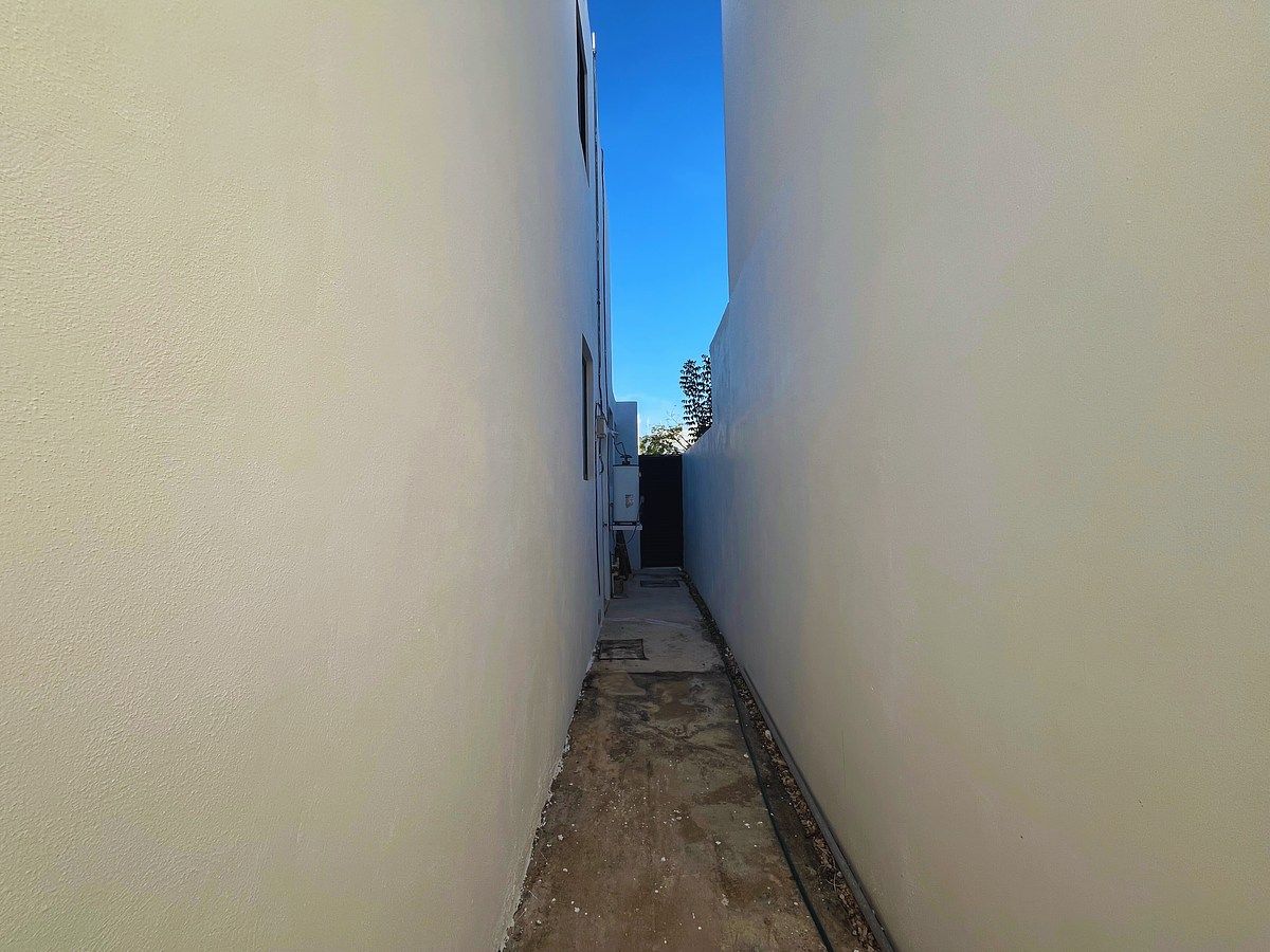 31 de 42: pasillo de servicio