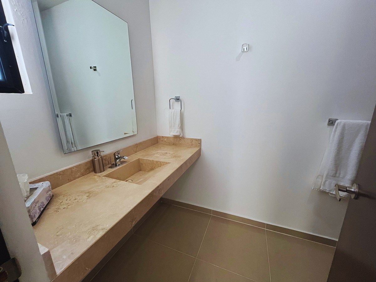 26 de 42: baño recamara secundaria 1