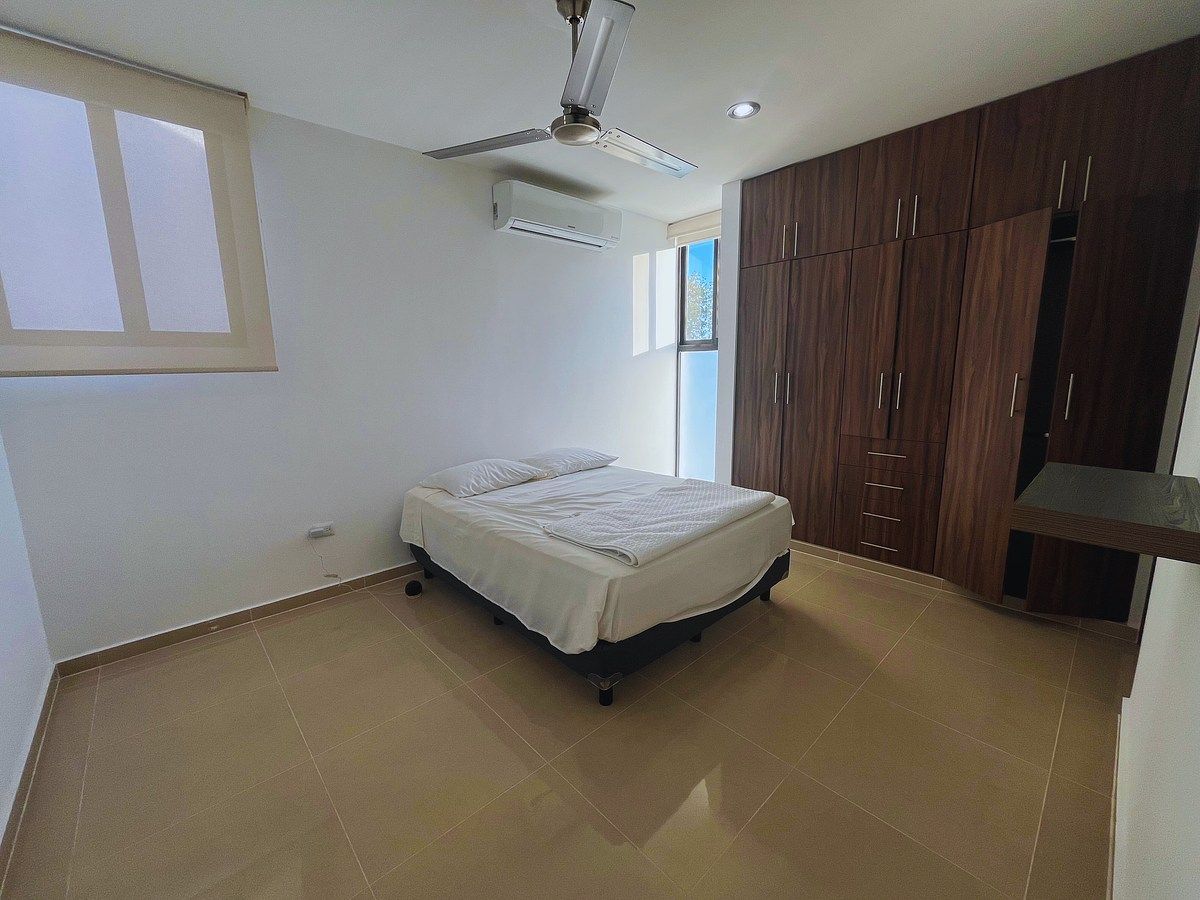 27 de 42: recamara secundaria 2