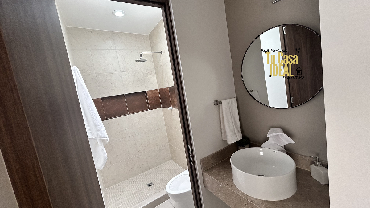 8 de 16: Recámaras secunadarias Baño