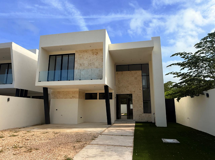 Residencia en venta en privada con campo de Golf, foto 1 de 31