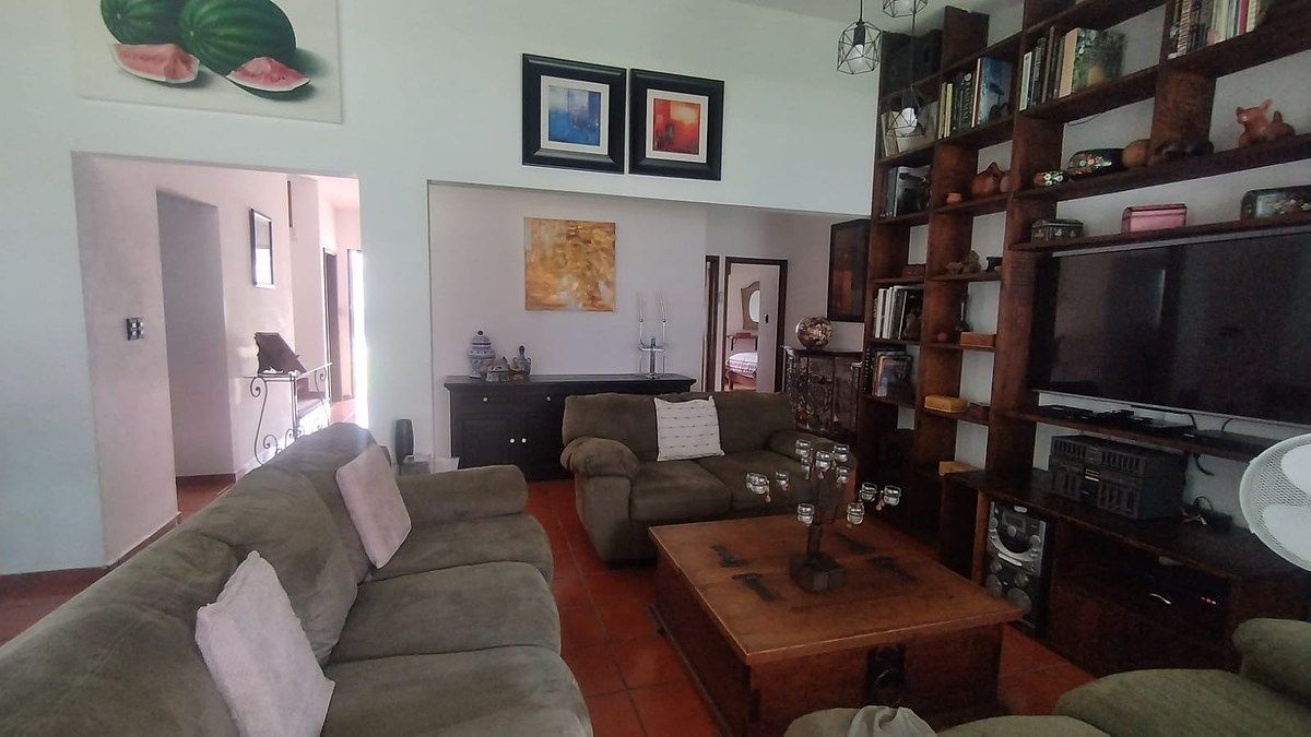 House in Lomas de Cocoyoc, Atlatlahucan, photo 3 of 50
