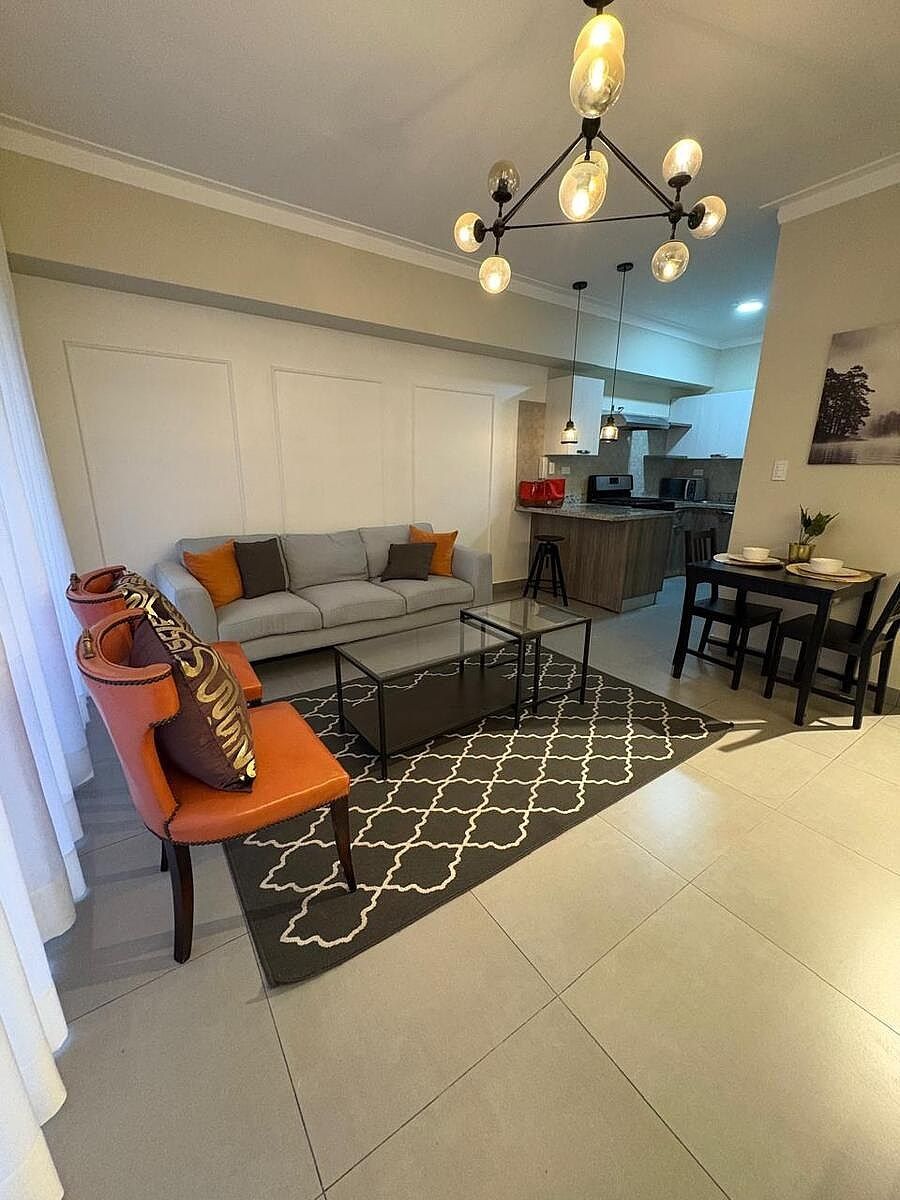 Apartamentos en Venta Ensanche Serrallés, Santo Domingo